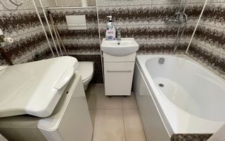 Apartament cu doua camere in zona Gh.Lazar - Poză 9