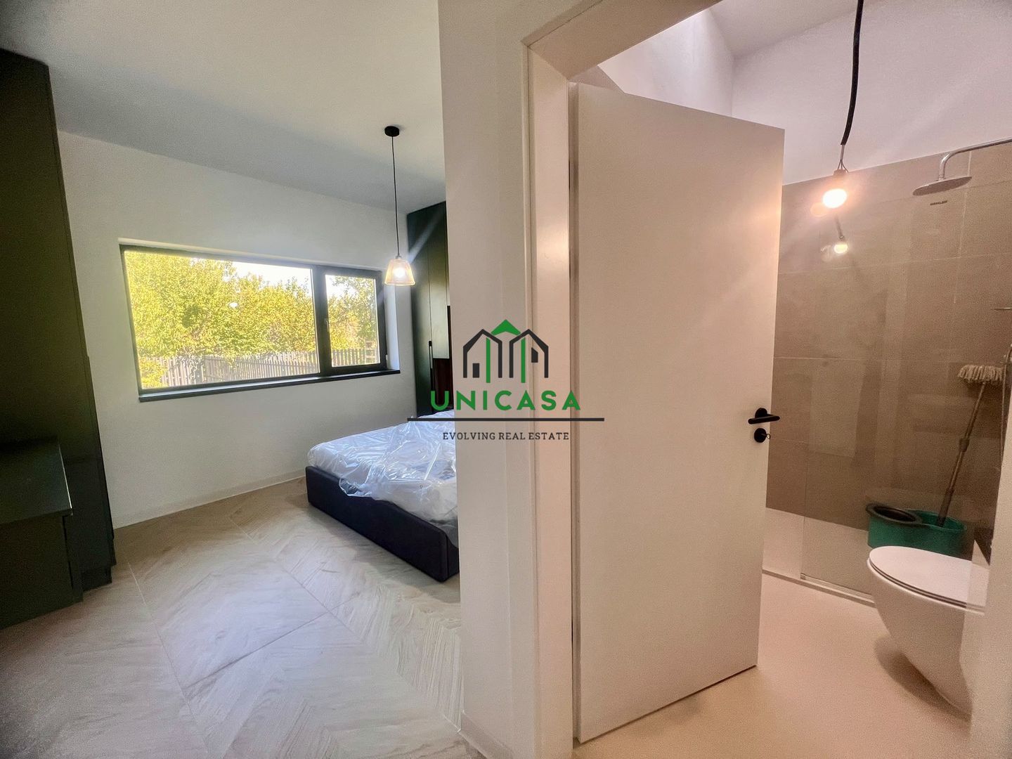 Casă noua de vânzare/3 camere/ Bujoreni - Poză 6