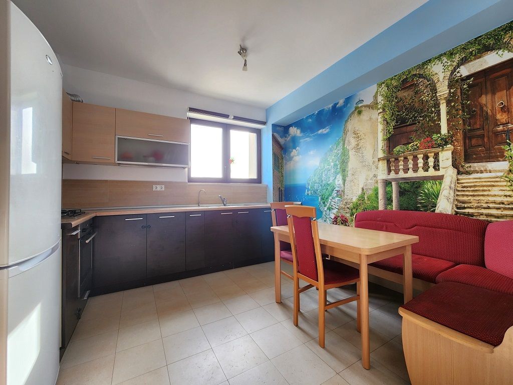 Inchiriere 4 camere Pipera 191 mp, etaj 3/3, 2 locuri de parcare - Poză 5