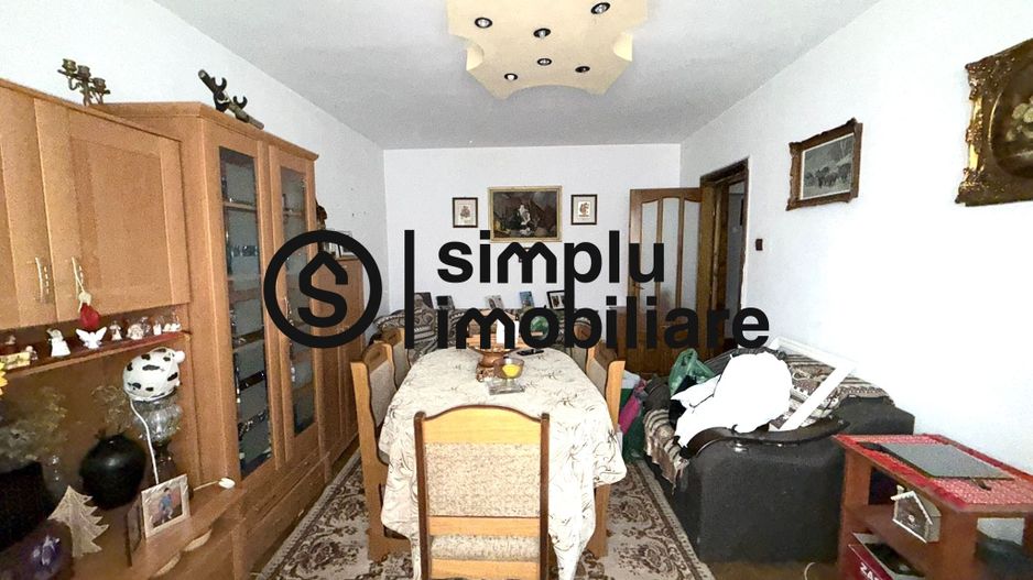 Apartament 3 Camere Decomandat Lapus, et 2/7 - Poză 3