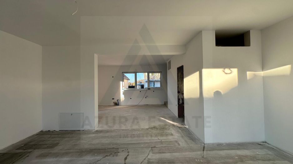 Casa moderna 4 camere 2 bai 3 locuri parcare si pivnita in Cisnadie - Poză 2