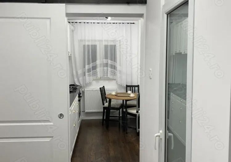 Închiriere apartament 2 camere decomandat Rond Baba Novac - Poză 4