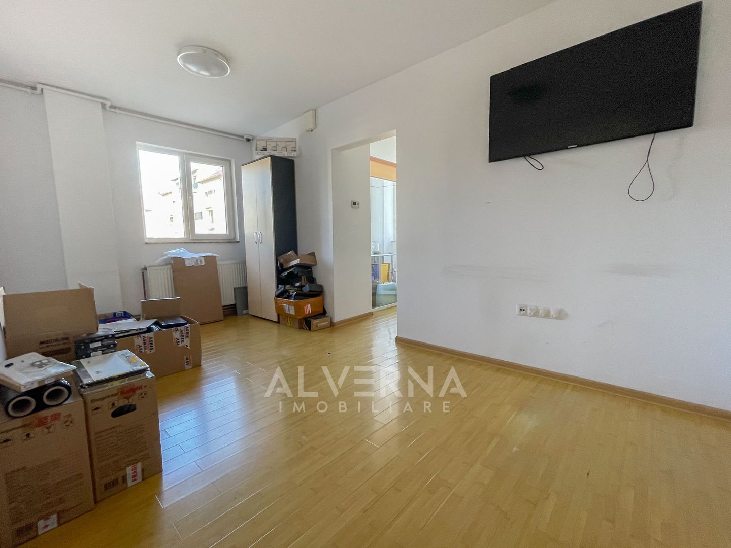 Apartament 4 camere | AC | 74 Mp + Hol 10 Mp | Parcare | Zona Floresti - Poză 1