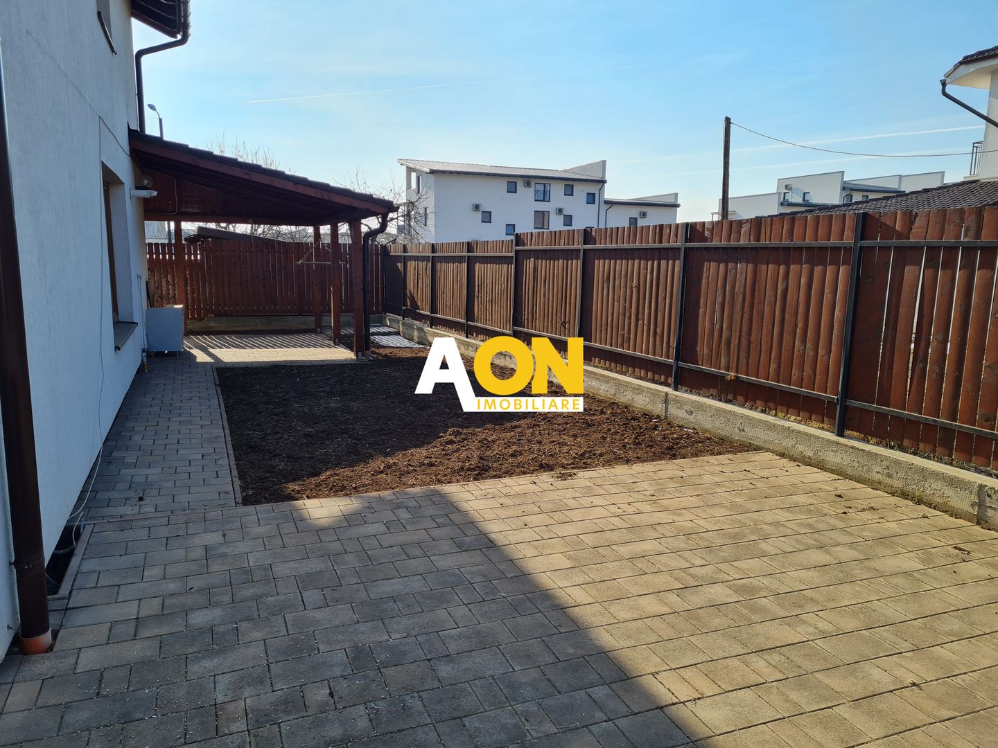 Inchiriere casa 4 camere - Poză 2