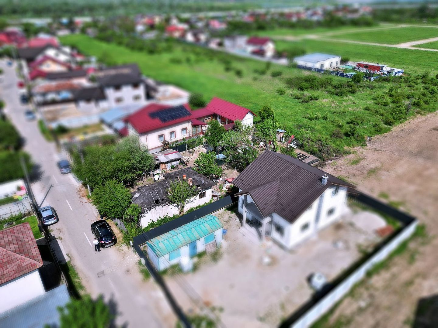 Teren intravilan de vânzare – 2200 mp, Pitești, str. Bananai - Poză 3