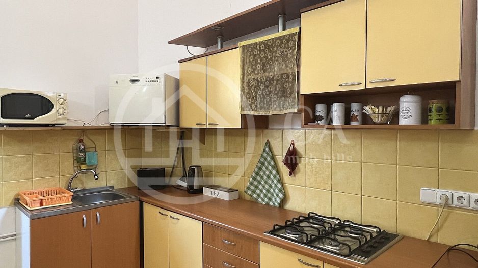 Apartament cu 3 camere de inchiriat in zona ultracentrala Oradea - Poză 12