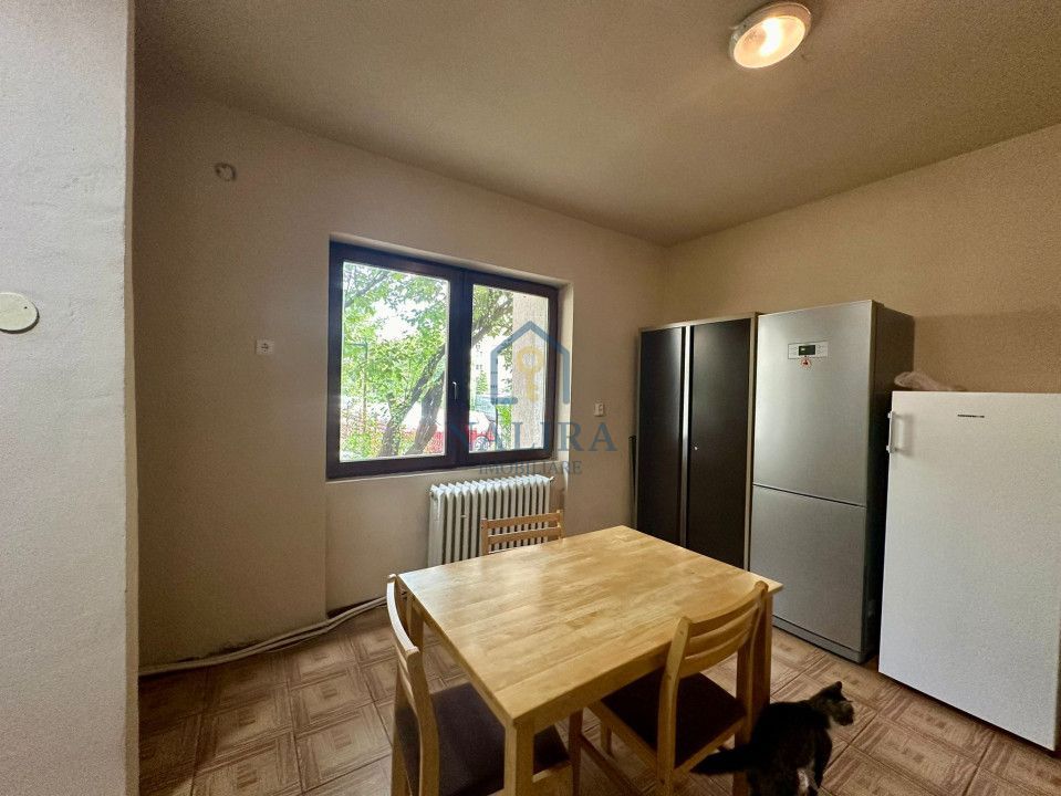 Casă de vânzare - Poză 11