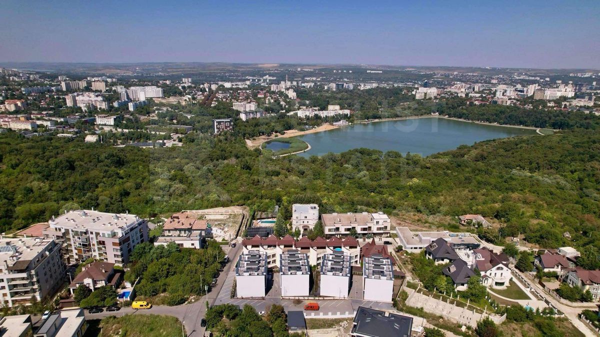 Chirie, casă, 4 camere, str-la Ciocârliei, Centru - Poză 9