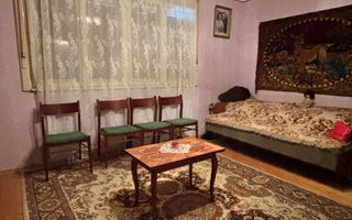 Casă cu etaj în Salonta | 996 mp | Grădină & livadă - Poză 10