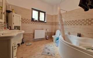 Oază de Rafinament și Confort: Vilă de Lux în Cumpăna ( cod 12 ) - Poză 13