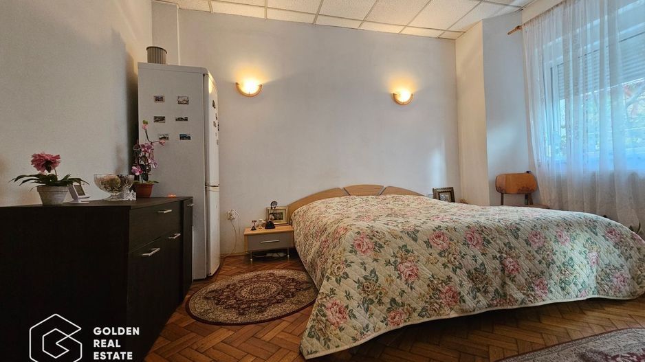 Vila individuala, centrala situata intre Dudesti si Dristor, 5 camere - Poză 5