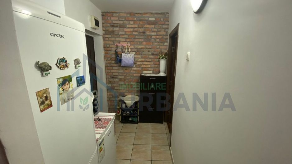 Apartament 2 camere, etaj 2, Hârlău - Vânzare - Poză 3