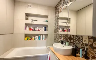 Apartament cu 3 camere de vânzare în zona Piața 1 Mai – COMISION 0! - Poză 18