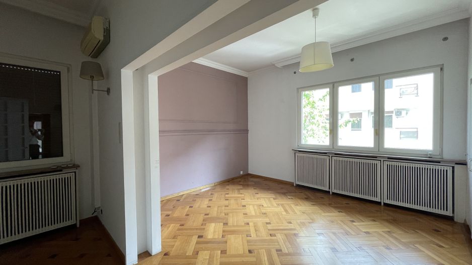Apartament cu 4 camere de vânzare în zona Primaverii - Poză 13