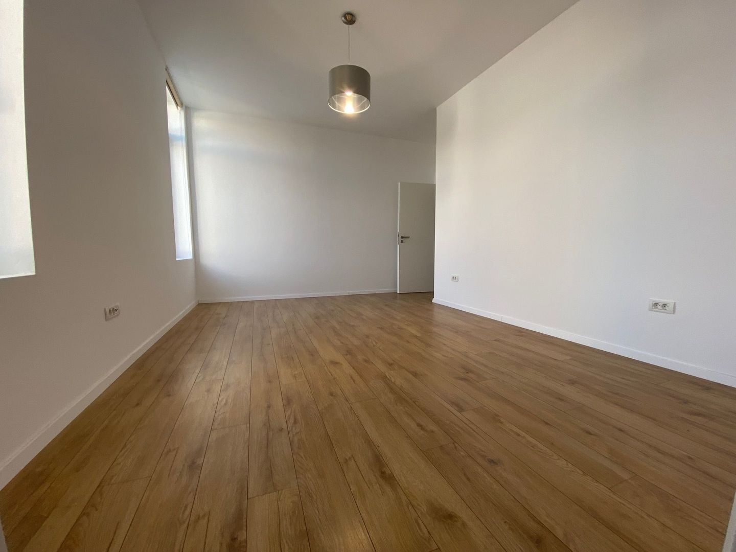 Casa individuala moderna in zona de Nord - Poză 24