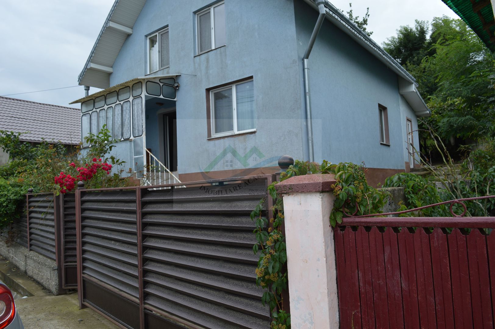 Casă de vânzare în Sfântu Ilie și teren 2000 mp - Poză 4