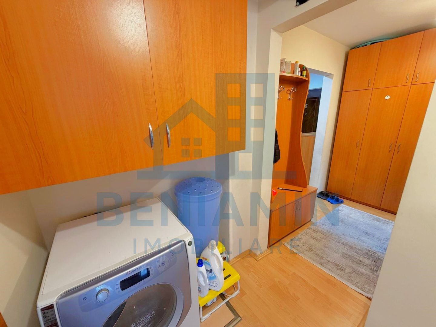 3 camere decomandat Mcdonalds 66mp etaj 2 centrala proprie - Poză 7