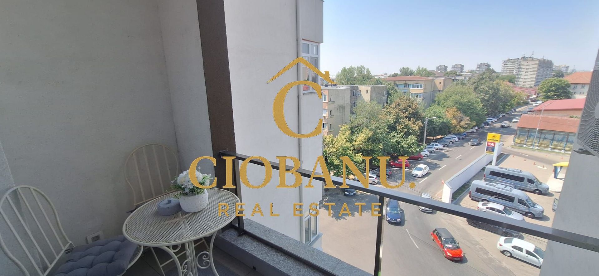Apartament modern 2 camere+ 2 locuri de parcare de închiriat in Rovine - Poză 11