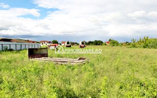 Unirii - Teren intravilan 4800 mp - la sosea - Poză 1