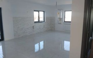Casa individuala la cheie | 3 Dormitoare | Racordata la utilitati | - Poză 2