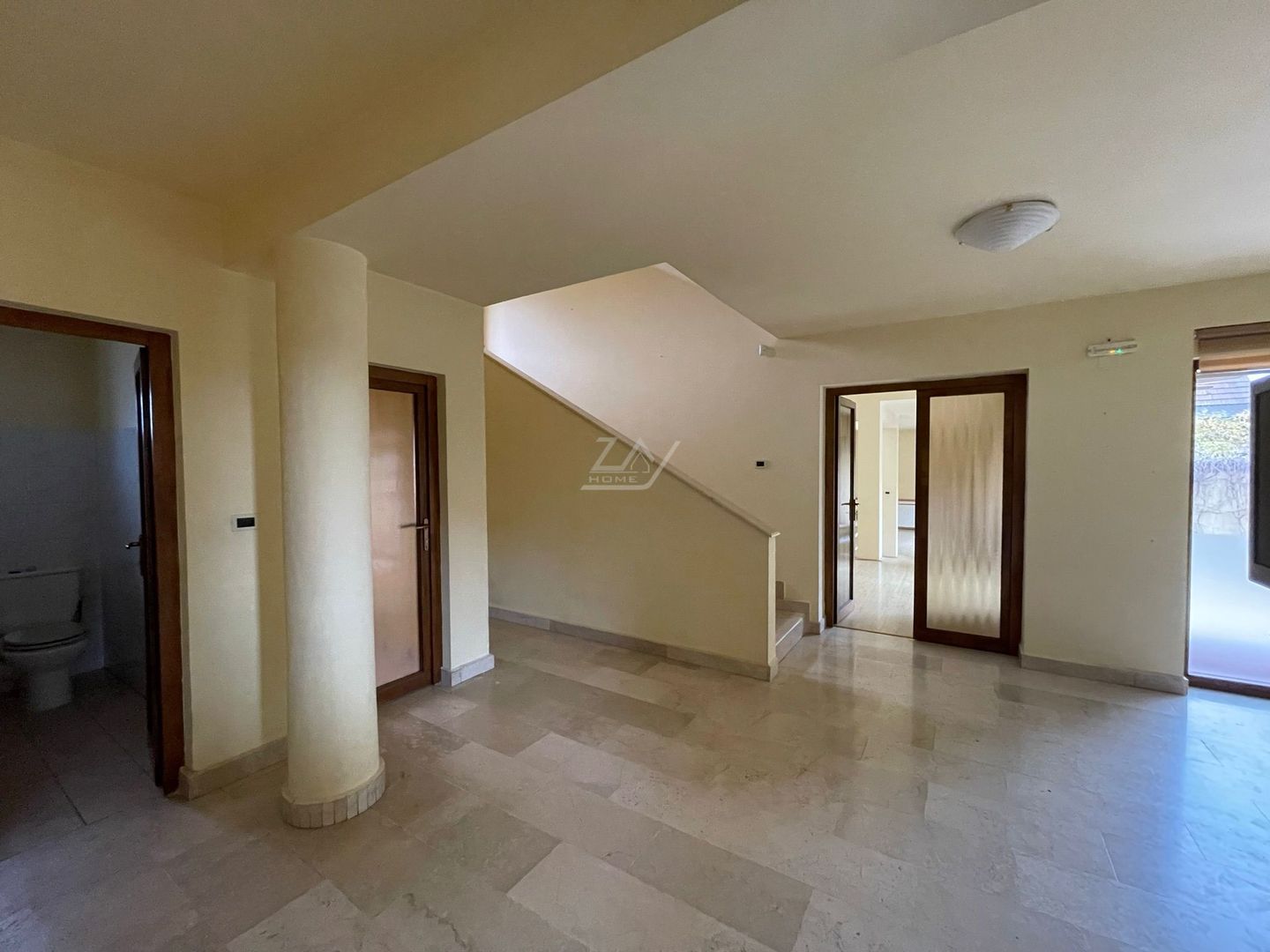 Casa individuala deosebita in zona Girocului - pozitie excelenta. Garaj dublu. - Poză 22