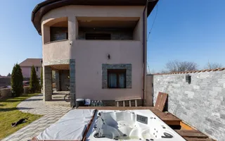 Casă/Vilă modernă de vânzare la intrare în Bogdan Vodă, județul Bacău. - Poză 23
