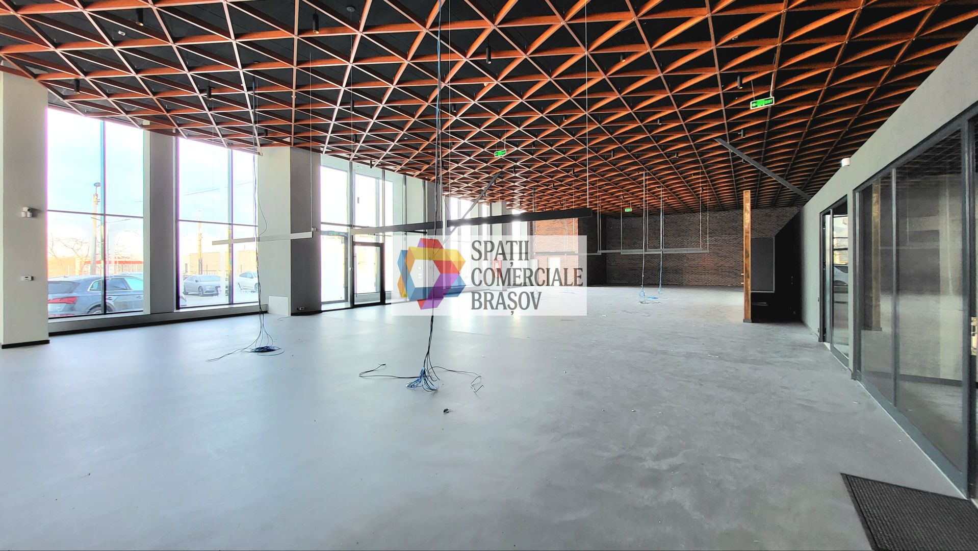 Spatiu  comercial - Showroom - 780 mp #plus-imo.ro - Poză 1