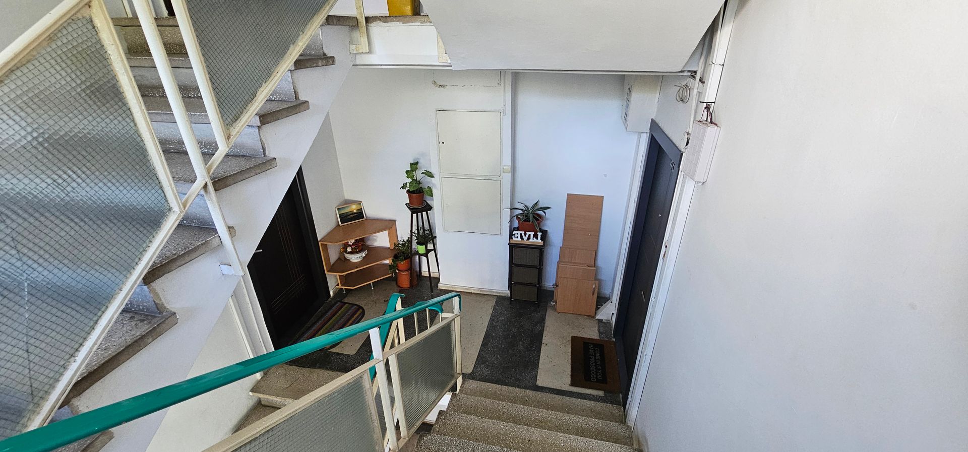 Apartament de 4 camere decomandate - Aleea Costinesti - Poză 15