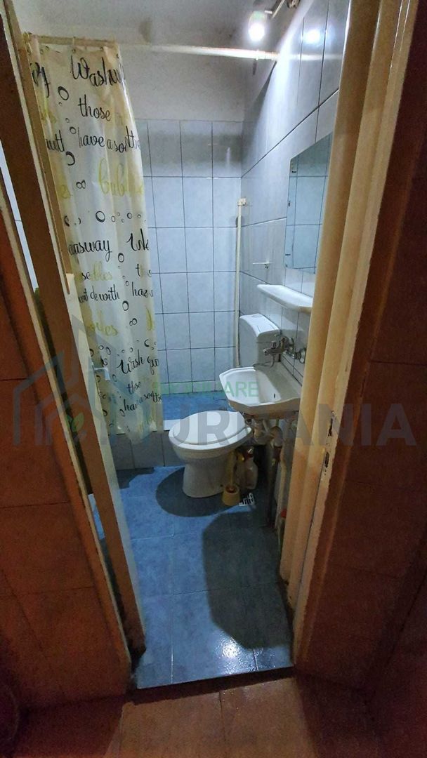 Garsoniera cocheta, 17 mp. Pacurari, Lukoil, mobilata utilata - Poză 4