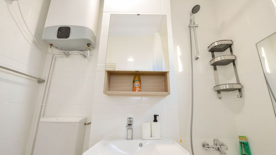 Apartment Tineretului Rădulescu Motru - Poză 6