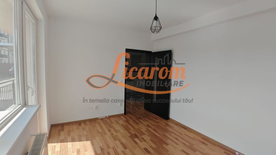Apartament luminos 3 camere,Parter, parcare,Râșnov, Cartier Covaciu - Poză 7