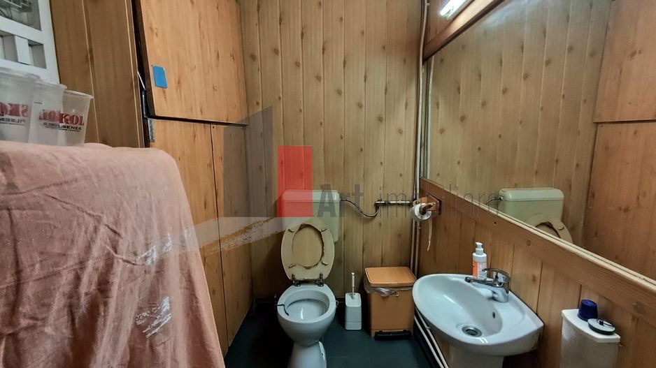 Spatiu comercial de inchiriat in Giulesti (langa stadion, complex comercial) - Poză 10