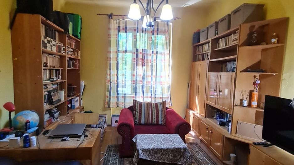Apartament 2 camere,curte comuna/4 proprietari - Poză 16