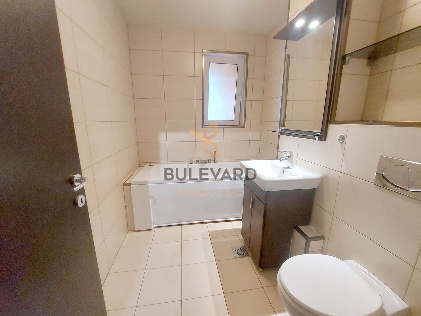 Apartament cu 2 camere , zona strazii Sub Cetate! - Poză 7