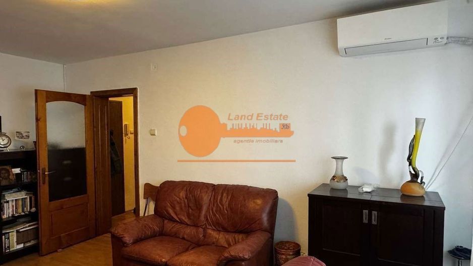 Apartament 3 camere Turda - Poză 2