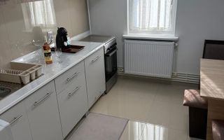 Apartament 2 camere- Rovine, zona Penny - Poză 4