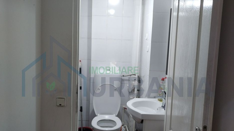 Spațiu 50 mp de inchiriat 2 intrari vitrina - vis a vis de Gara Mare - Poză 7