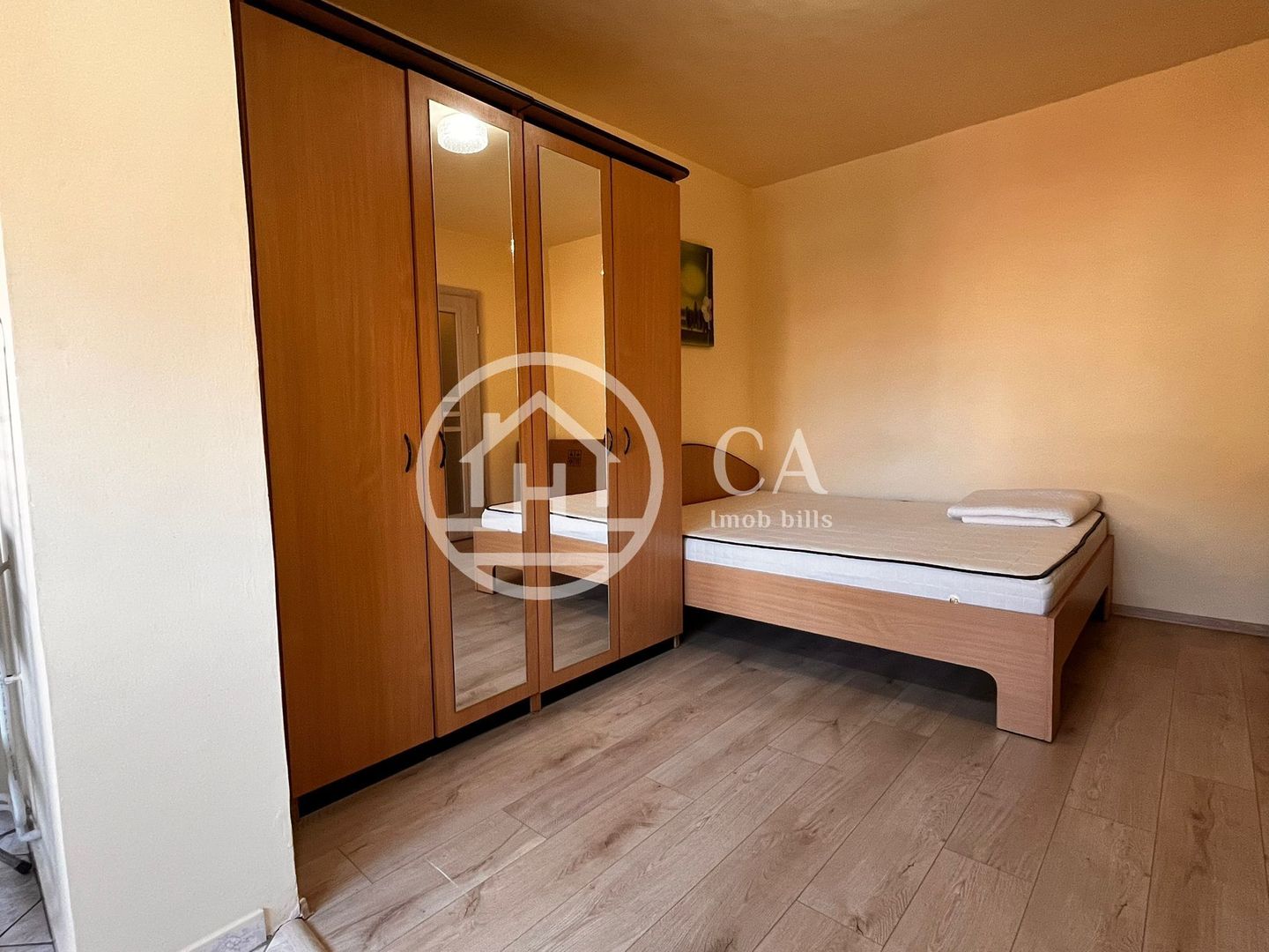 Apartament cu 3 camere de inchiriat în zona Calea Aradului, Oradea - Poză 8