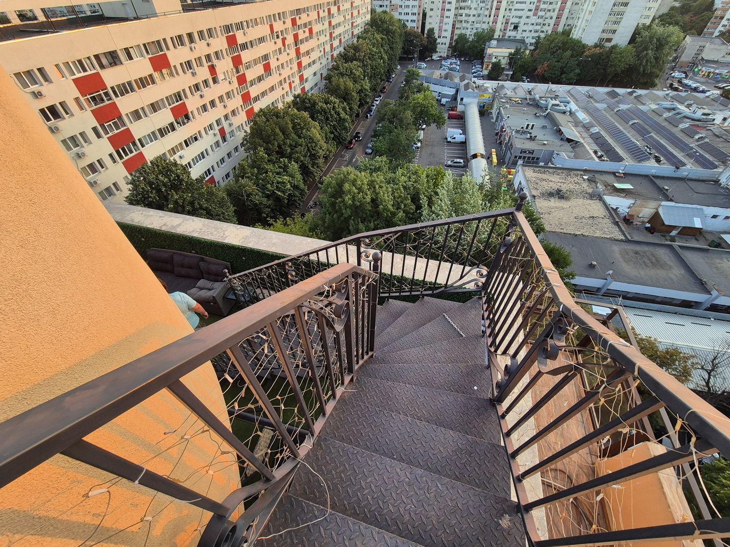 Penthouse 104,97 mp + 192,81 mp terase - piata Sudului - Poză 13