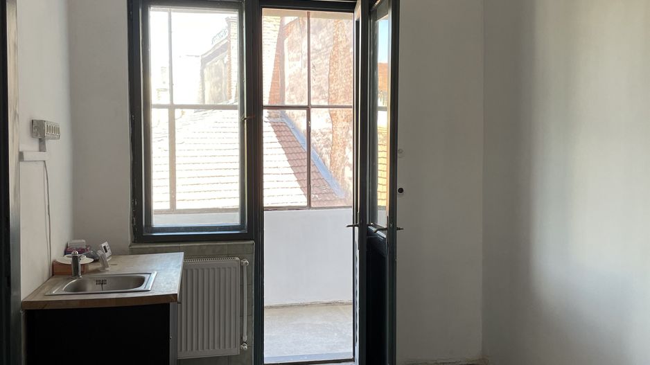 Apartament cu farmec istoric, 120 mp, în inima Clujului – Strada Eroilor - Poză 10