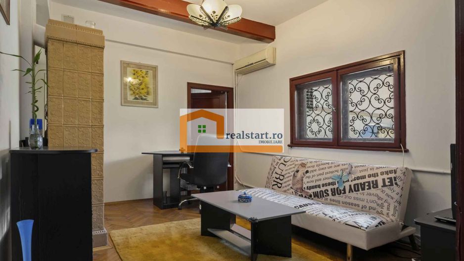 Langa Metrou, curte proprie 200mp, Garaj, 3 camere, centrala, pet friendly - Poză 3