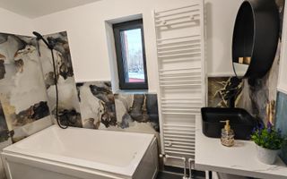 Apartament tip Casa 4 camere strada Carpatilor,totul nou. - Poză 5