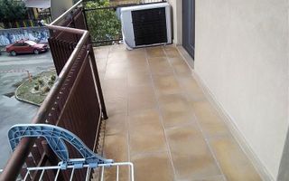 Apartament cu 3 camere decomandat zona Aradului - Poză 11