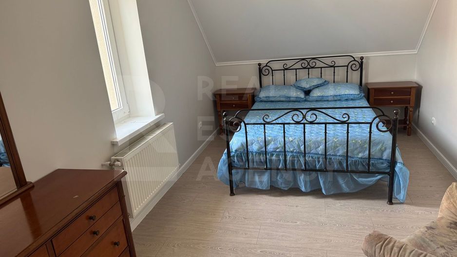 Chirie, casă, 2 nivele, 5 camere, str-la Nucarilor, Telecentru - Poză 3