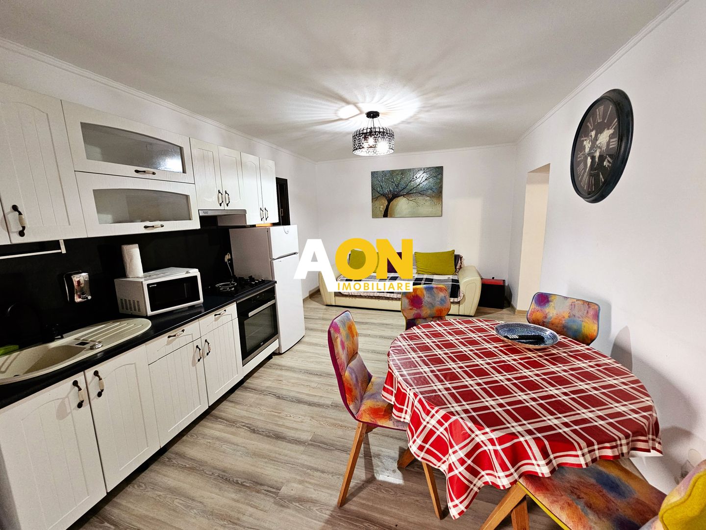 Apartament 3 camere ideal pt. regim hotelier, zona Spital Judetean - Poză 7