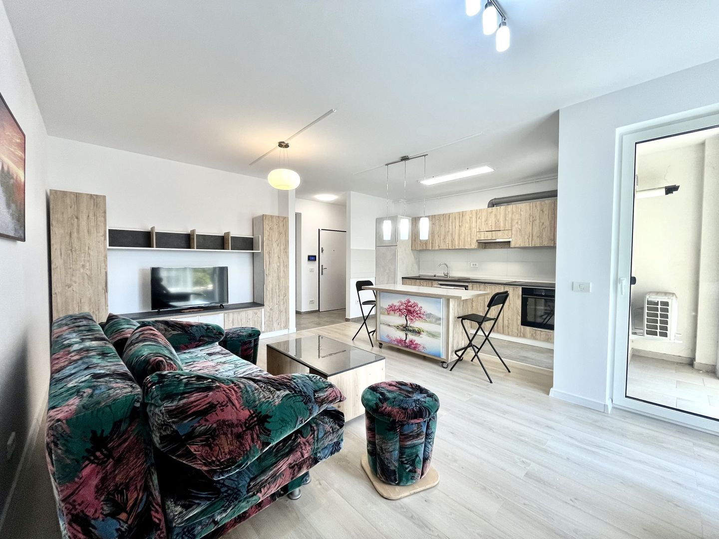 Apartament 1 camera, prima inchiriere,  zona Centrala - City of Mara - Poză 7