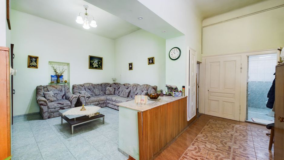 Casă în localitatea Sebiș - Poză 9