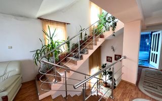 Casa pretabila Pensiune/Camin de Varstnici + Spatii Comerciale Parter - Poză 8