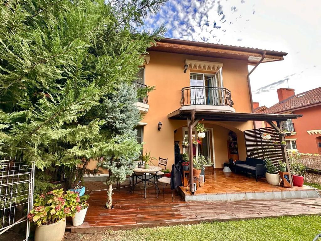 Vila 5 camere complex cu piscina Iancu Nicolae Jolie Ville - Poză 1