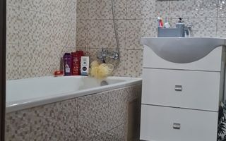 Apartament 3 camere, decomandat, mobilat și utilat complet - Poză 8